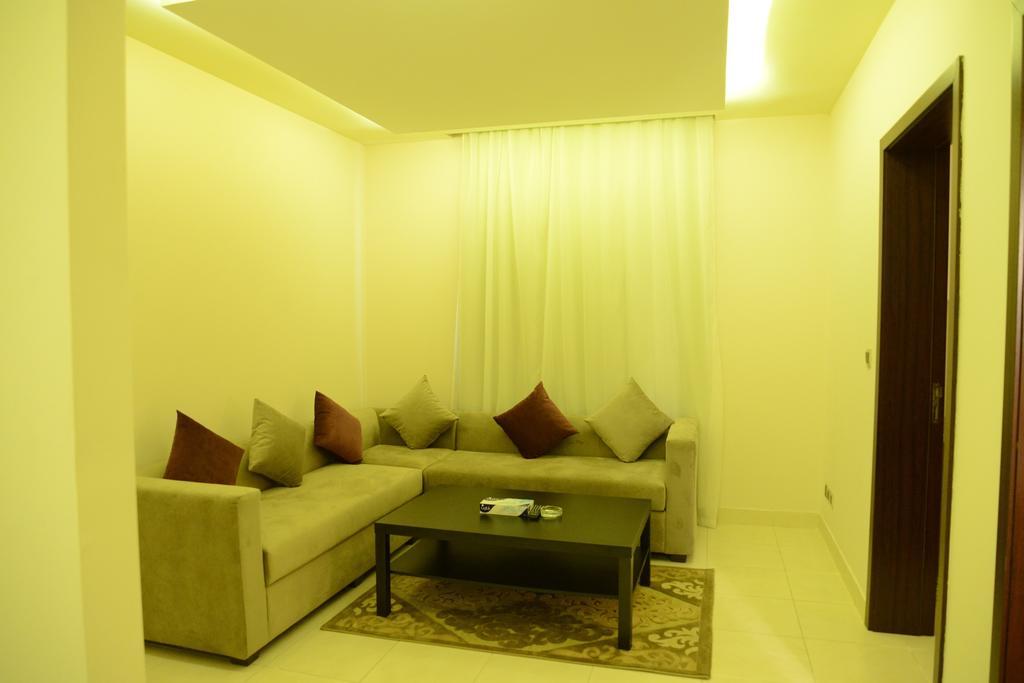 Silver City 2 Business Hotel Apartments Τζέντα Δωμάτιο φωτογραφία