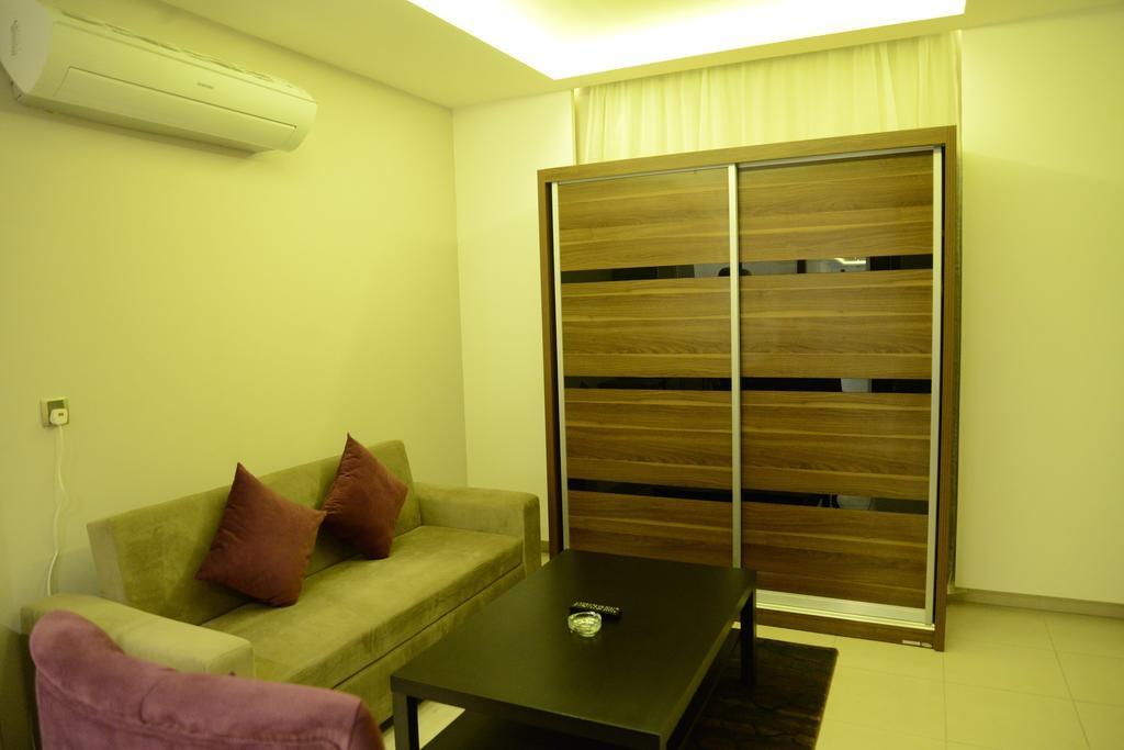 Silver City 2 Business Hotel Apartments Τζέντα Δωμάτιο φωτογραφία